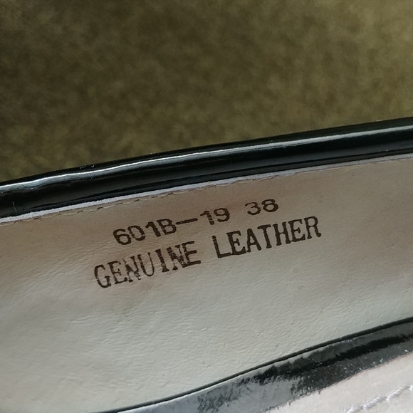 Black leather shoes, size 38 - Picture 5 of 13